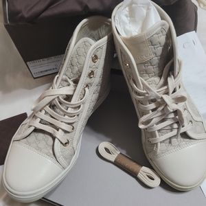 Gucci high top leather size 5